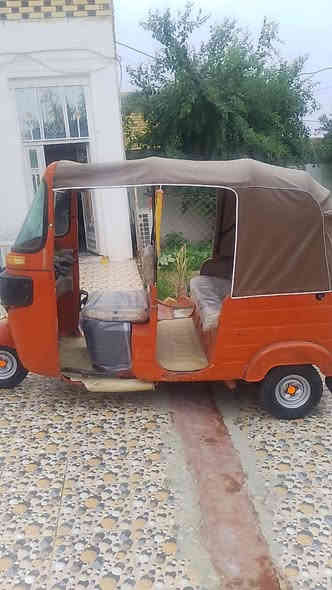 18اوراق   كهربايات كله شغاله
مكان ناصريه قضاه النصر ‏‪0781 901 8084‬‏
