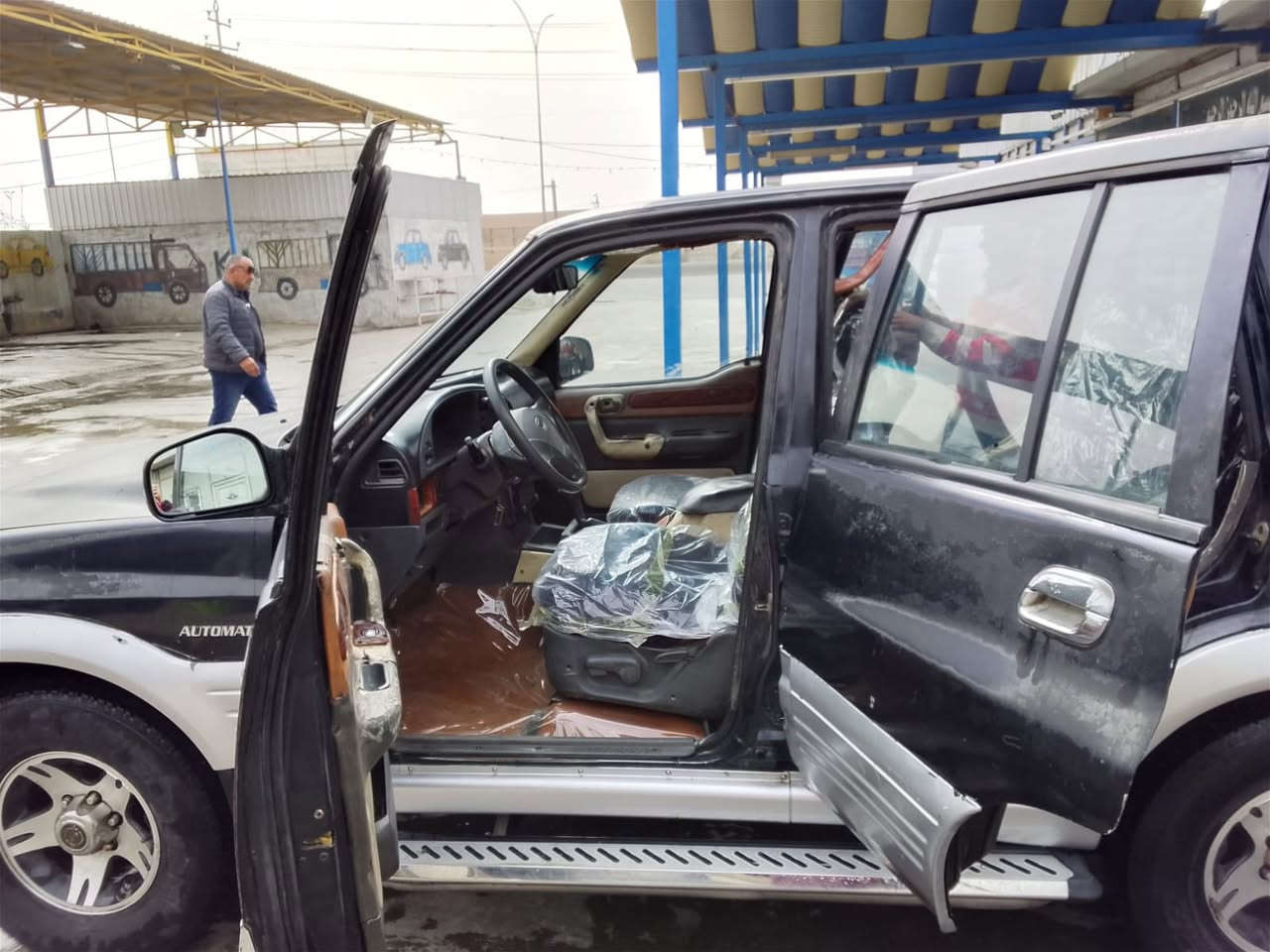 سانك كوري كير ومكينه بطة3.000 كلشي شغال موديل96 عنوان بغداد المدائن السعر 45 مجال قليل للشراي استفسار***********
