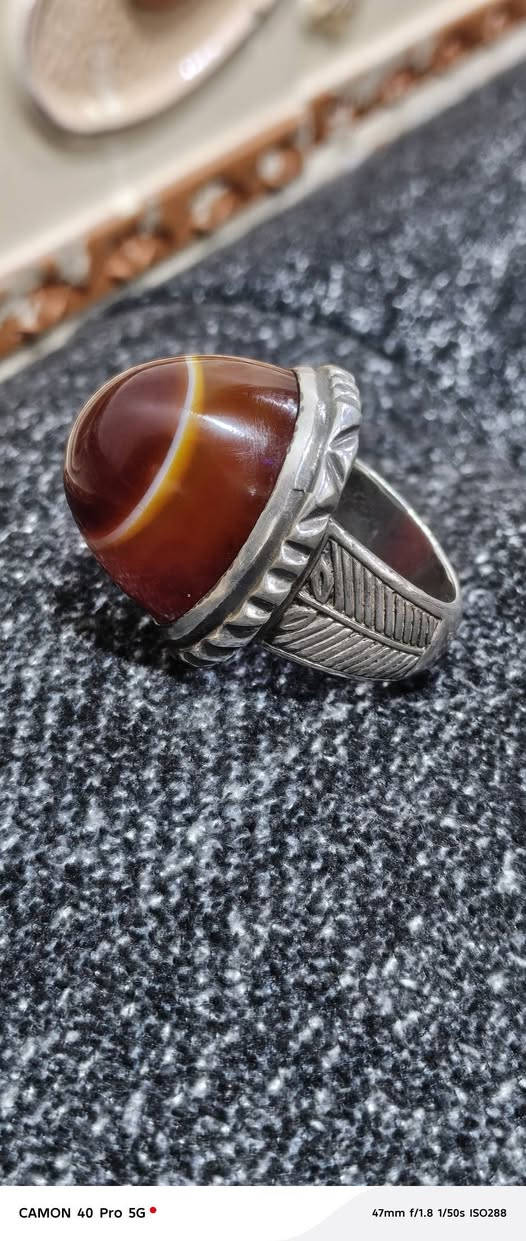 سليماني نوادر خشن ثقيل صياغه ثقيله تحفه وقديم مال جناي هيج قطع سعره مع توصيل 205 قفل شراي ويدور هيج قطع اصلي يتفضل خاص


**إذا كنت صاحب هذا الإعلان وتريد حذفه لأي سبب، رجاءا أرسل رسالة إلى الدعم الفني**