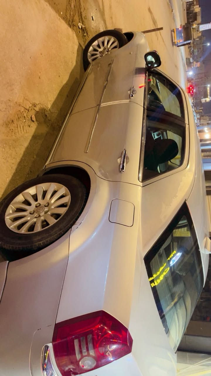 سلام عليكم اوباما موديل 2010دوات متومه فول مواصفات بيهارقم وسنويه للبيع السعر45
***********

مكان السياره ميسان
