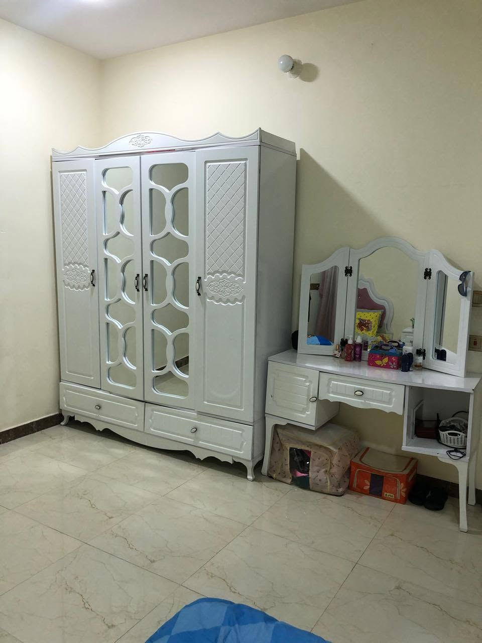 الغساله فول اوتماتيك قفله 200
غرفه اخشاب الاطفال 250 
ميز طعام نوعيه فاخره 800
مكاني حي الجهاد
 للتواصل المراسله على الخاص


**إذا كنت صاحب هذا الإعلان وتريد حذفه لأي سبب، رجاءا أرسل رسالة إلى الدعم الفني**