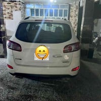 من رخصة الادمن سنتافي موديل 2011 باسمي فول موصفات  7 راكب  بصمة بيبان ...