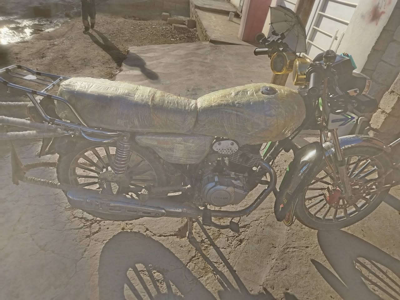 دراجه البيع كلشي مابيه شغاله نكره سلف
كله شغاله ماعايزه كلشي مكان سامراء السعر 650بيه مجال الرقم ***********
