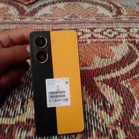 هذا الجهاز للبيع واللي يريد يتصل على الرقم 07817989152 575