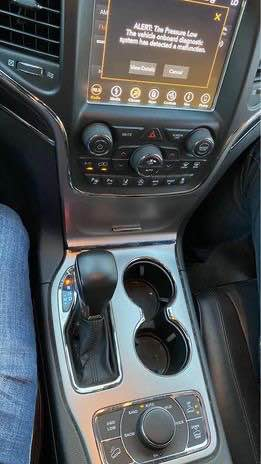 جيب شيروكي 2018
High altitude
المسافة المقطوعة: 95 الف ميل
السعر المطلوب : راسل ع الخاص
موصفات
جكات
بانوراما
كشنات جلد تدفئه تبريد
ستيرن هيتر
شاشة كبيرة
حساسات امامية وخلفية
رادار بالدعامية
قيادة ذاتية
تحذير الخروج عن المسار
اصطفاف تلقائي
توقف تلقائي عند التصادم
نظام ترحيب
لايت زينون متحرك مع صعود والنزول والاستدارة
صندوق كهرباء 
ويل 20
مرايا شفط مع تعتيم اوتو
خزن مقعد
سمعات عدد 10 سستم صوت
ضرر قطعة وحده جاملغ خلفي جهه السايق وايرباك بردة فقط أربيل, العراق


**إذا كنت صاحب هذا الإعلان وتريد حذفه لأي سبب، رجاءا أرسل رسالة إلى الدعم الفني**