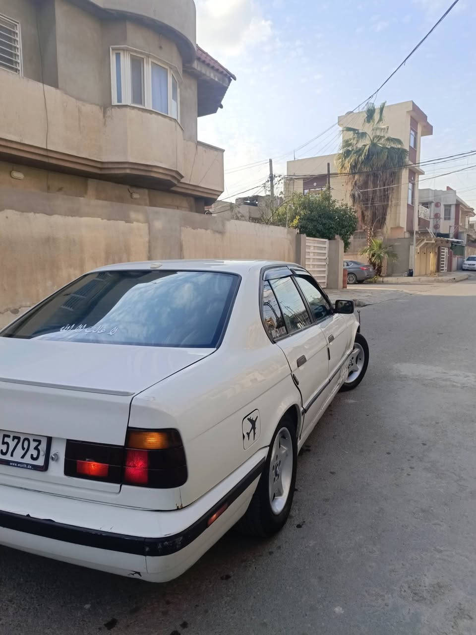 بيم دبليو موديل 1991 محرك كبس كير عادي مكينه والكير شرط سياره كاملا مكملا رقم جديد وهزه جديده صبغ حزام للجماليه بدون اي معجون سياره جاهزه كهربائات كلها شغاله طخم تاير وويلكب جديد + طخم السياره جديد وكامل مكمل وكزوز رياضي ، تبريد شغال السياره مابيه كلوب مايشتغل كلو شغال شرط التحويل السعر 52 وبيها مجال للستفسار⬇️️
***********📞
‏‪***********‬📞
