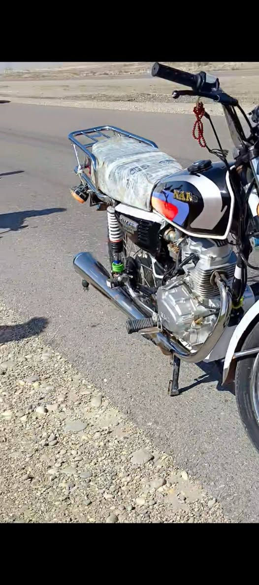 سلام عليكم البيع دراجه موديل 20014 اوراق اصليه مكفواله كفاله عامه السعر 800 وبيهه مجال المكاان واسط شيخ سعد ***********
