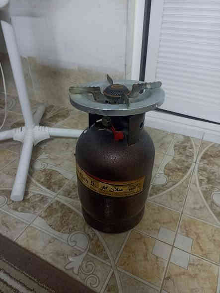 السلام عليكم للبيع الكل سوا ١٠٠$
