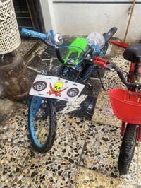 بايسكلات للبيع مكاني بغداد الدوره وهذا رقمي السعر الواحد ب٣٥   إذا ثني...