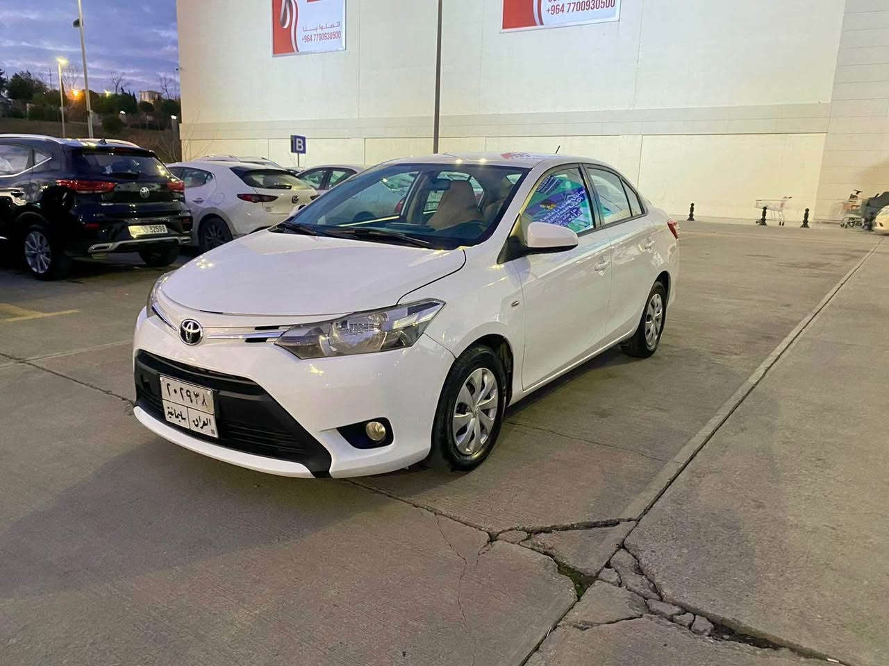 تۆیۆتا یارس 2015 SE سفری شەریکە سپی بەفری بێ بۆیاخ 1-2 پەڵە ساردی هەیە گێڕ و مەکینە بە هەمو شەرتێک  زۆر تازە ماوەتەوە سەنەوی تازەیە بێ تەقەو ڕەقەیە بێ مەسرەفە سعری 122 کە مێک مەجال . *********** _ *********** ~ 
Viber ~ wats app السليمانية, العراق
