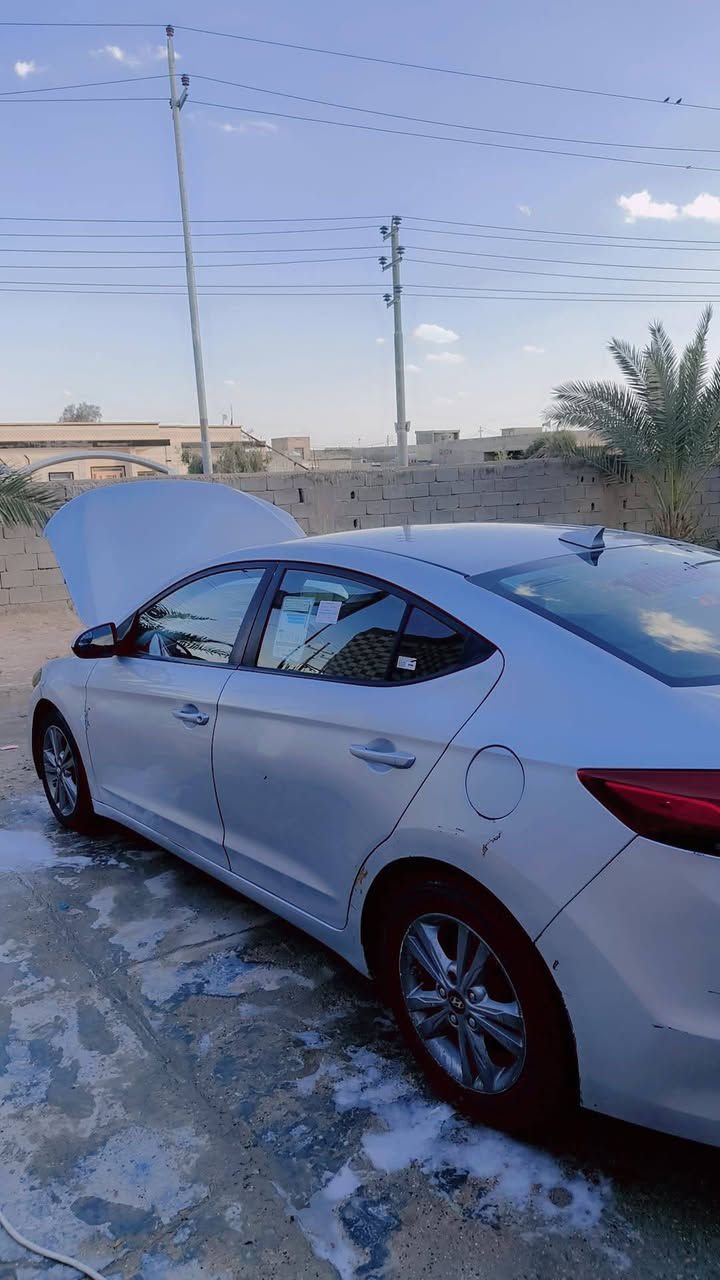 سلام عليكم للبيع النتره وارد. امريكي داخله فتح دعاميه اماميه كفاله من الضربه القويه كفاله من الصبغ مديل2017 سنويه28بسمي رقم بصره انكليزي مكان بصره زبير سعر128وبيها مجال رقم الهاتف ***********
