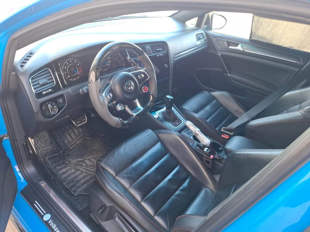 گۆلف GTI ٢٠٢١
گۆلف GTI٢٠٢١ ئۆتۆبان
داون پايپ
شوتە سپۆرت
چارچ پايپ
کولەر
سيستەم گزۆز کامل ستیل مارکە
سيستەم گزۆز کۆنترۆل
پۆپبانک
فارت
سوکان RPM
٤ تايەی تازە لۆ بستراوە
سەيارەکە بە ناو خۆمەنە
سەنەوی نويە 
هەزەی نوێيە
دوو پارجەو پەلەکی بۆياخە 
جئ جئ PDR ی هەيە١٥٨ ورەقەو معمەلەی برايانە
*********** أربيل, العراق
