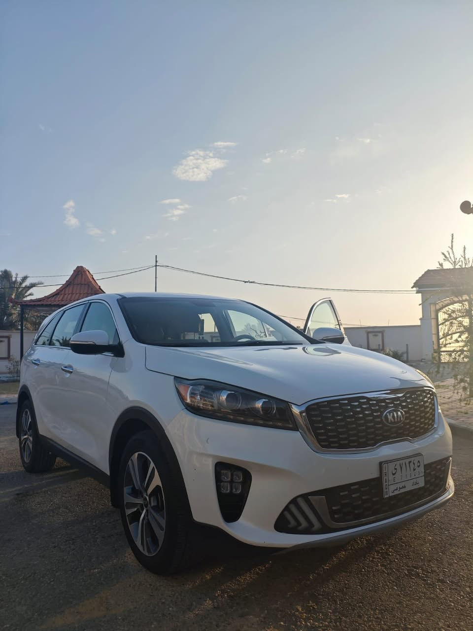 سورنتو 2020 وارد امريكي كلين مابيها اي ضرر
فقط باب السكن بارد كد شبر الباقي كفاله  

محرك 6 سلندر 

رقم بغداد 

4 وضعيات قياده 

فول تحكم ستيرن 

شاشة كبيره تدعم كار بلي بلادية

حساس امامي خلفي 

كامره 

سعر 210 بيها مجال قليل  

تواصل ***********
