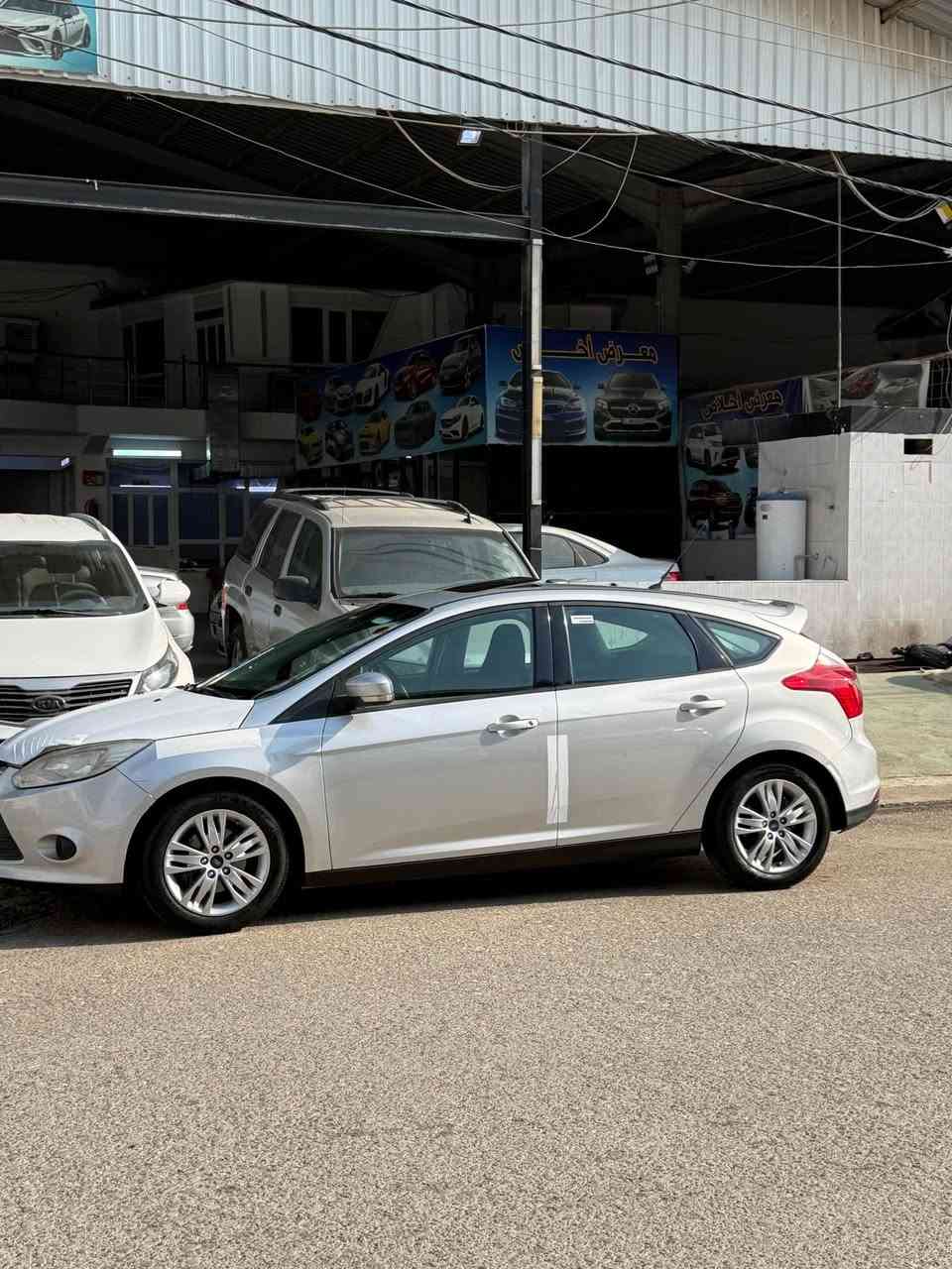 فۆرت فۆکس ٢٠١٤ خەلیجی شەریکە نیڤا
یەک پارجەی سبوخە بی داخیلی
گیرو مەکینە بە شەرت
فول فولە هەمو شتیکی بە شەرت
سعر ٧٣ وەرەقە قوفل قوفل
***********
*********** أربيل, العراق
