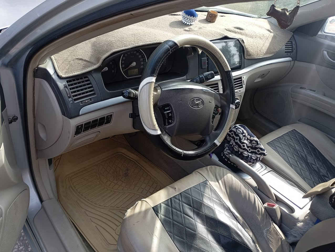 السلام عليكم سوناتا خليجي رقم بغداد باسمي تحويل مباشر مصبوغة حزام بدون حادث مكينه كير  جيد جدا السعر 90 الاتصال على الرقم *********** مكان السياره بابل
