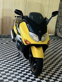 السلام عليك تي ماكس 2007 مكفوله من كلشي نضافه 100/100مكان بغداد الستفس...