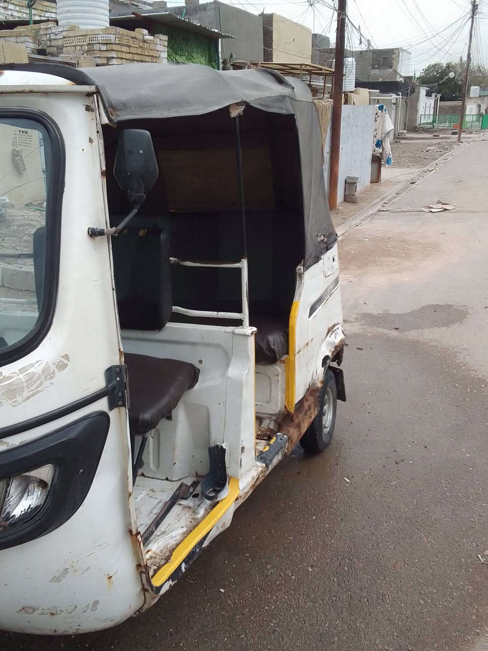 سلام عليكم تكتك تي في اس موديل 17بدون اوراق مكفولة من السرقة اسويلك مكاتبة حلال  وحرام تكتك خير من الله مكان بغداد مدينة الصدر السعر/1700/وبيهه مجال ***********
