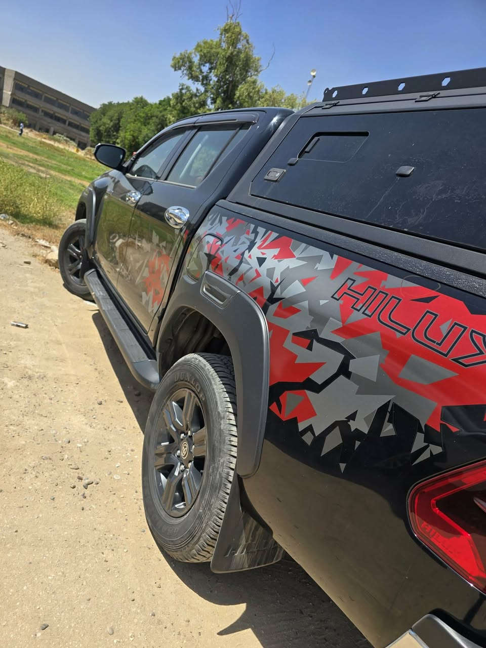 كفر بدي ، كانوبي ، غطا بدي هايلوكس نافارا ..
كفر بدي حديد وجكات وجام ينفتح  ٣ جهات جكات ، والجهتين ، اناره داخليه وستوب لايت احمر ، بيهن شباك صغير ، ينقفل بمفتاح ، حديد ثقيل شرط تصعد فوكا ، سعره بالسوك ١٥ ورقه 
ابيعه على ١٣ ورقه وبي مجال بسيط


**إذا كنت صاحب هذا الإعلان وتريد حذفه لأي سبب، رجاءا أرسل رسالة إلى الدعم الفني**