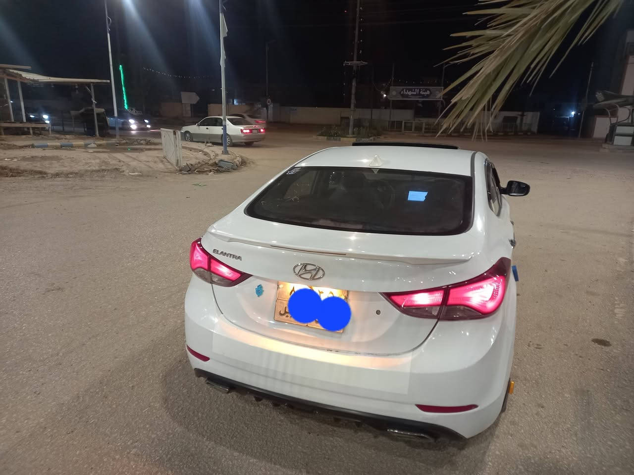 سلام عليكم
النتره 2016
خليجي 
رقم أربيل  دولي علينه يعني فلوسه علينه 
فول موصفات 
مكفولا من ضربه بيه بس بنيد مدل
مكينه وكير مكفوللات 
مكينه 1800
فتحه
شاشه 
اربعه دسك 
تحكم استيرن 
تبريد خلفي 
كشنات جلد 
دخل صاج
تخم تاير 
حداديه جديده 
سعر125وبيه مجال
مكان نجف عباسيه 
***********
