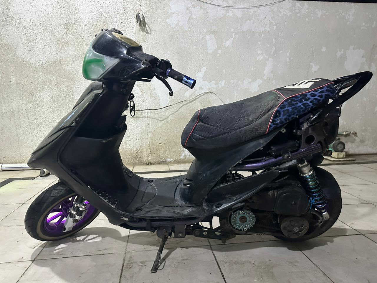 لام عليكم ماكس عدله 55مال لعب  شاصي لونين بنفسجي وزيتوني بيه تزويد وياله صدر إمام دبل خلف تاير خلفي جلاتين قطره دهن وقطره اكسل وفراك بريك وكفراته اصليه من عده الأمامي البصوره مصبوغ صالتيه اف ام ضفيره جديده اصليه دوسهم كشن اربع ولفات ابو النمر كلج إمام رياضي اصلي كابريتر اصلي الدراجه بيه خيط تبخير مكاني الدوره سعره450وبيه مجال للطيبين رقمي ***********متواجد خاص
