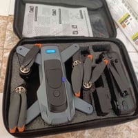 طياره درون للبيع 3 كامرات 3 بطاريات سعرها 75الف07727376379