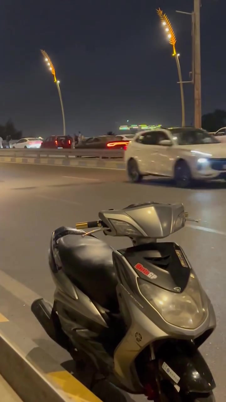 السلام عليكم سكنس كابريتر للبيع الدراجه حيل حيل نظيفه مكينه مكفووله والكلجات البارحه سويت الهن ادامه الدراجه حيل مرتبه وكلشي بيها شغال بيها تزويدات شكل فقط سعر الدراجه 675 وبيها مجال العنوان الدوره ابو دشير للاستفسار *********** ♥️

