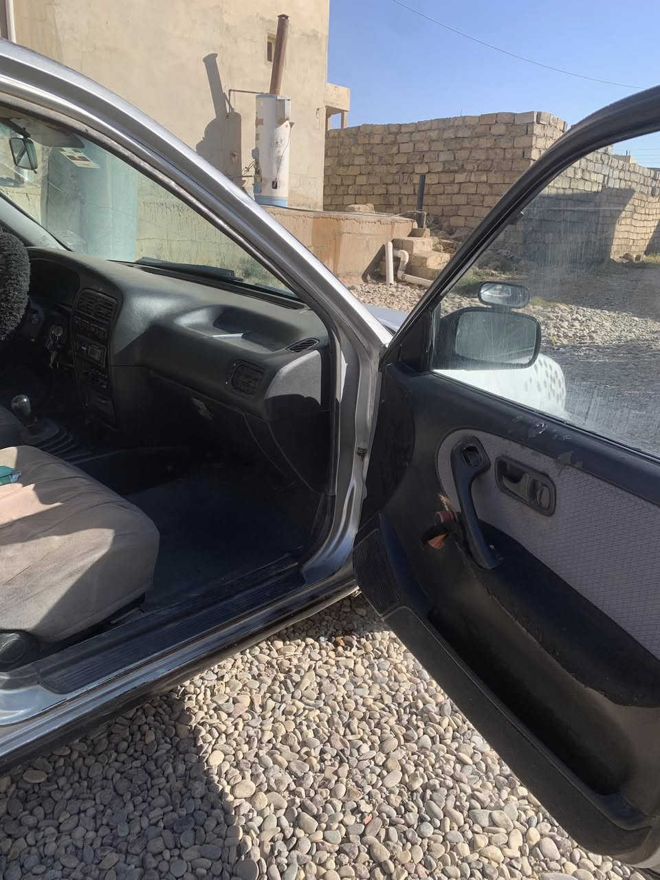 السلام عليكم  -برايمره ستيشن محرك 16 موديل 92 تواير نضاف محرك نضيف كير شرط  صدر جديد باتري جديد رقم الماني اي غرامات ماعليهه الشرعي من الشركاط 'كهربايئات كله سياره جاهزه السعر 18- للاستفسار اتصل ***********
