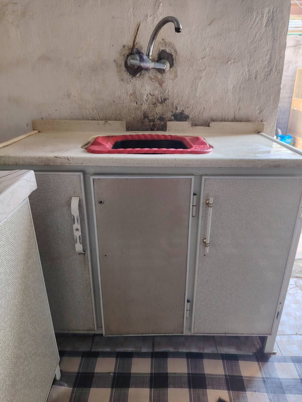 سلام عليكم كونتر مستخدم البوري ماله تركي كلش قوي والناره شقاله سعر ٣٥٠ مكاني الحيانيه شارع ستين على المستطيل رقمي ***********
