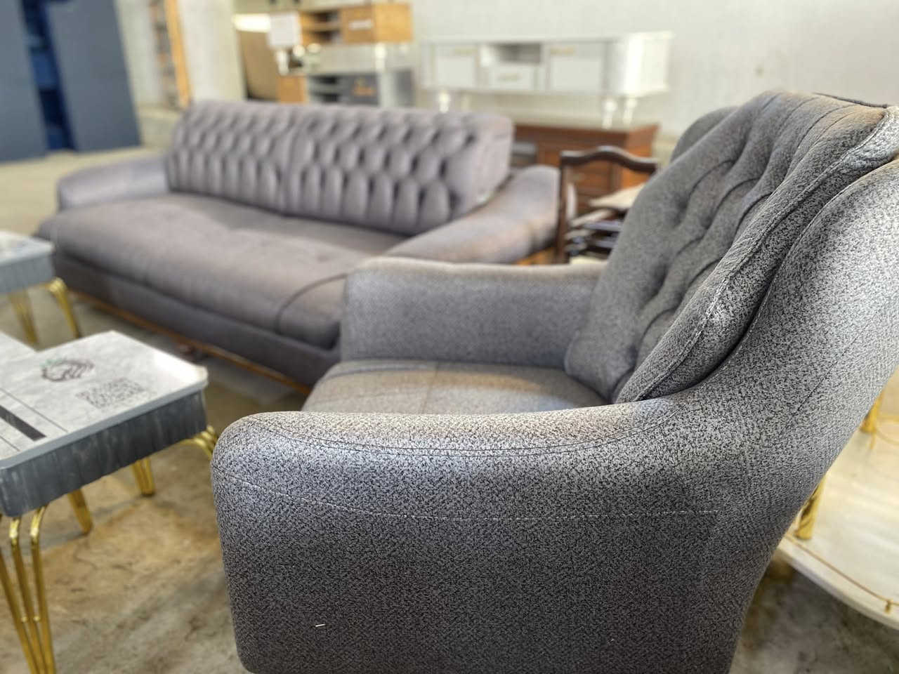 ‏‏‏‏يالله يتم بفضل الله تفريغ حاوية تخم مستورد🔥

تخم مودرن استيرادنا الخاص ١٠ مقاعد 
كوالتي عالي مواصفات عمل راقية جداً 
خشب زان مطعم بجميع الاركان الارجل زان 
الاسفنج سوفت طبي
قماش وتر بروف بوهيمي اصلي
نظام قلاب سرير

ضمان ٣ سنوات 🔴

السعر  ٨٥٠  الف 🔥🔥

متوفر بالنقد والاقساط على الماستر كارد📍📍

تم وصول تريلة جديدة اسعار بلااااااشششش

اسعارنا الانسب في العراق 🔥🔥
عروض وخصومات لأصحاب الحاويات

📍 العنوان:
بابل – الهاشمية – تقاطع السياحي

📩 للحجز ومعرفة الأسعار:
راسل الصفحة أو واتساب 👇

077 77715889 ☎️

✨ جرب… واحكم بنفسك …

#معرض_الحربي_ابو_عبدلله_لتجارة_الاثاث_المنزلي_الجديد_والمتسعمل
#بابل #ديوان #تخم #تسگام #جملة‏‏‏‏ ‏
