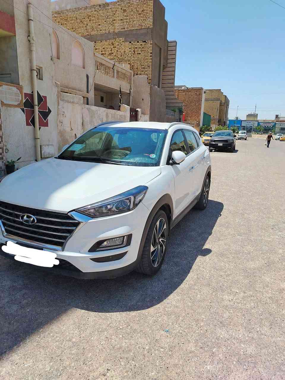 توسان 20 خليجي أربيل بيع اومراوس حسب القناعه يفضل سورنتو السعر 175 بيه حادث جاملغ وربع بنيد ماشيه 104 إلا تصال ***********
