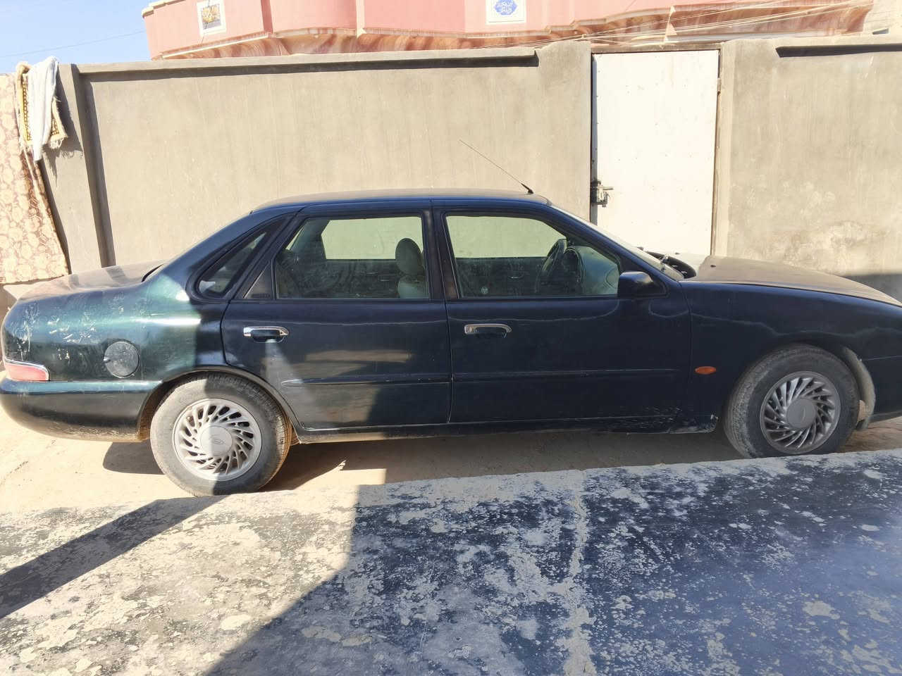 سياره فورد ألماني موديل 1995شرط تحويل ورقم انكليزي وتاخذ سنويه باسمك
السياره محوره محرك 4دايو ومحركا البلادي موجود نضيفه وبلادي السياره مكاني القائم الانبار   *********** واتساب السياره قفلها 31
