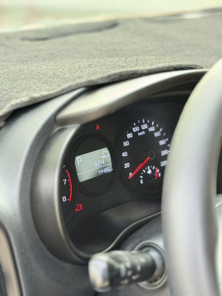 للبيع
كيا بيكانتو موديل 2023 خليجي مكفوله 
ماشيه 14،000 km محرك 1400 اربعه سلندر دوش عدد مقاعد 5 نوافذ كهرباء قفل مركزي للابواب abs وباقي لمواصفات لمعروفه
رقم بغداد تحويل ثاني يوم 
سعر 135$ وبيها مجال بسيط 
مكان بغداد الاعظميه
للاستفسار   الرقم.
*********** هاتف
*********** واتساب
