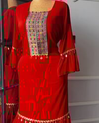 فيونكه للخياطة   سعر القطعه15 الف فقط  تنورنا واتساب  ‏‪0788 956 8668‬...