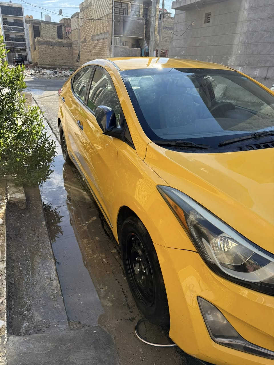 النترا مديل 15  وارد امريكي مكينه ١٨٠٠ … 
حادثهه قبغ  الجنطه مبدل وشويه من الجاملغ الايسر … 

السياره ليبل واحد ما عدا قبغ الجنطه مكينه وكير مكفولات 
حداديه ٨٠٪؜ تريد خير من الله دوشمه جديده وتخم تاير جديد 
اي نقص ما بيهه  رايدهه ب 108 وبيهه مجال للشرايي 

رقمي *********** / عنواني الشعب رقمي بيه واتساب
