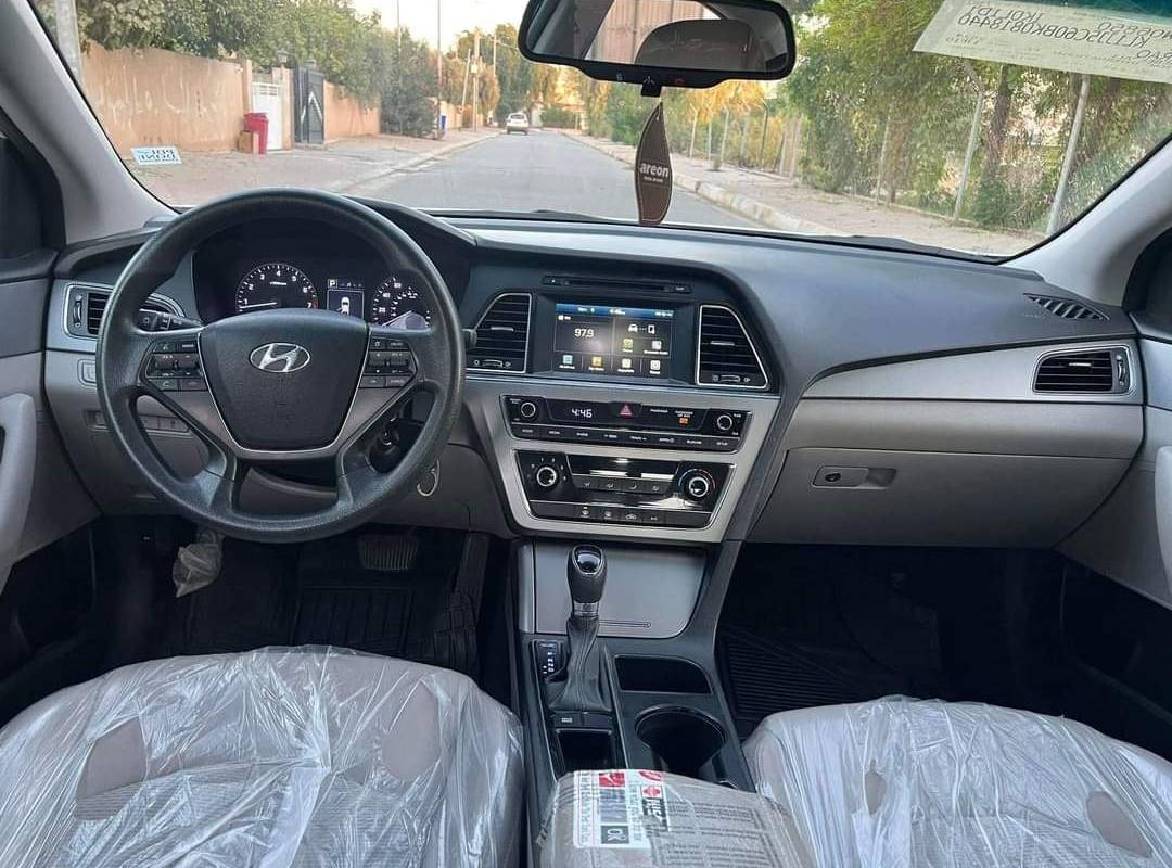 سوناتا ٢٠١٦ للبيع وارد امريكي السونار مرفق بالصور رقم سليمانيه مكان السياره ديالى السعر ١١٥ للاستفسار الاتصال على رقم الواتساب ***********
