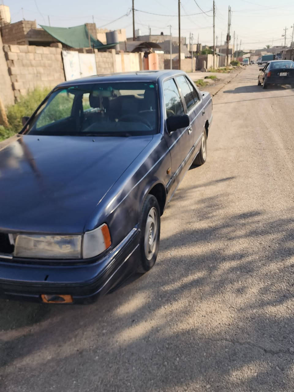 السلام عليكم مازده 929 
طخم الوره وكدام جديد
سمكره وصبغ كربون بازين بدون اي خيسان 
تحويل فقط تبريد شغال
جوز تاير جديد السعر 22 
للاستفسار اكثر الاتصال ***********
