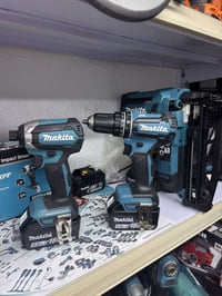 اخوان عيد فطر مبارك وكل عام وأنتم بألف خير  كت ماكيتا Makita اصلي جديد...