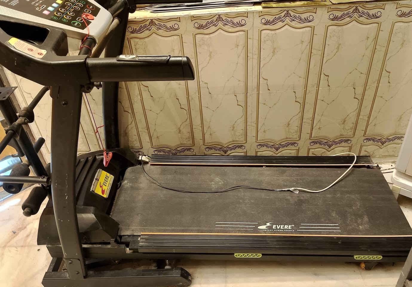 جهاز جري للبيع يتحمل وزن 250 سعره 300 بي مجال


**إذا كنت صاحب هذا الإعلان وتريد حذفه لأي سبب، رجاءا أرسل رسالة إلى الدعم الفني**