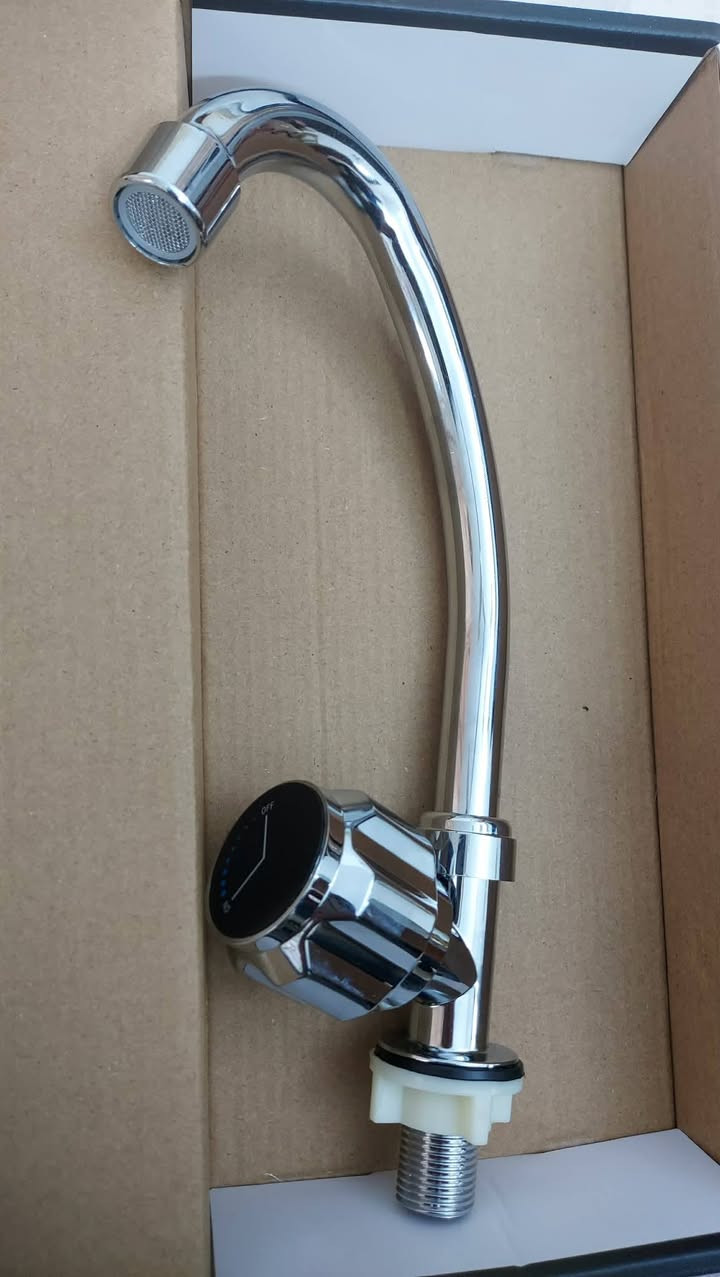 🔹 خلاط ماء حوض (TOP SOPHIE) – جودة عالية نصف فرة
تصميم أنيق ولون كروم لامع
 مصنوع من معدن متين مقاوم للصدأ
كارتردج داخلي قوي يمنع التهريب
 مقبض سهل الاستخدام وتحكم سلس بالماء 
مناسب للمطبخ أو الحمام
السعر 8 الاف شامل اجور التوصيل


**إذا كنت صاحب هذا الإعلان وتريد حذفه لأي سبب، رجاءا أرسل رسالة إلى الدعم الفني**