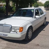 مرسيدس كوبيه • ١٩٨٩ • مكينة ٢.٥
