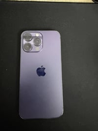 بطارية ٨٢ ايفون ١٤ برو ماكس ذاكرة ٢٥٦ شرق الاوسط  ويا كيبل  نظافة ٩٠٪؜...