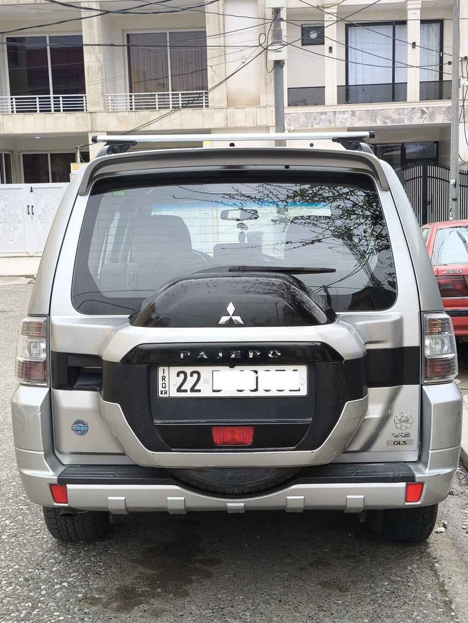 السلام عليكم 
باجيرو 2018 GLS 
محرك 3500 مرغوب  (بدون صبغ مكفولة)
ماشية 134 الف KM  
7 راكب 3 قطع تبريد 
مري شفط فتحة سقف شاشة ابل كار بلي
مثبت سرعة مانع انزلاق 4*4 
سيارة نضيفة دينار متصرف علية 
تحويل مباشر
سيارة رقم اربيل ومكان اربيل سعر  (183) ورقة
***********
***********
