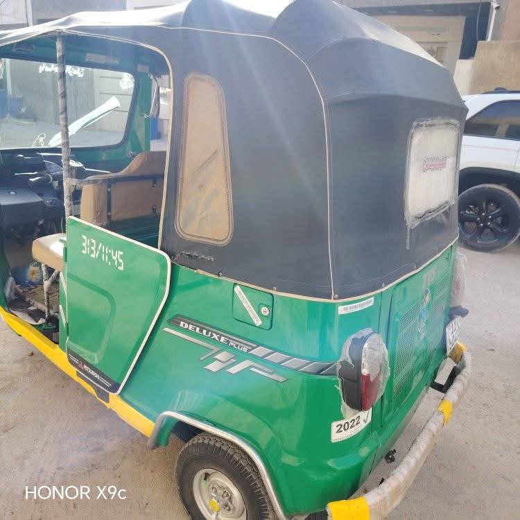 السلام عليكم تكيك تي في اس 22مكفوله كفاله عامه  تخم تاير داخله هزه باسمي من كلشي  مكفوله كشر ومكينه واكسل للبيع فقط جادر يرادلهه مكاني الامين ثانيه السدة سعر اتصل او خاص ***********
