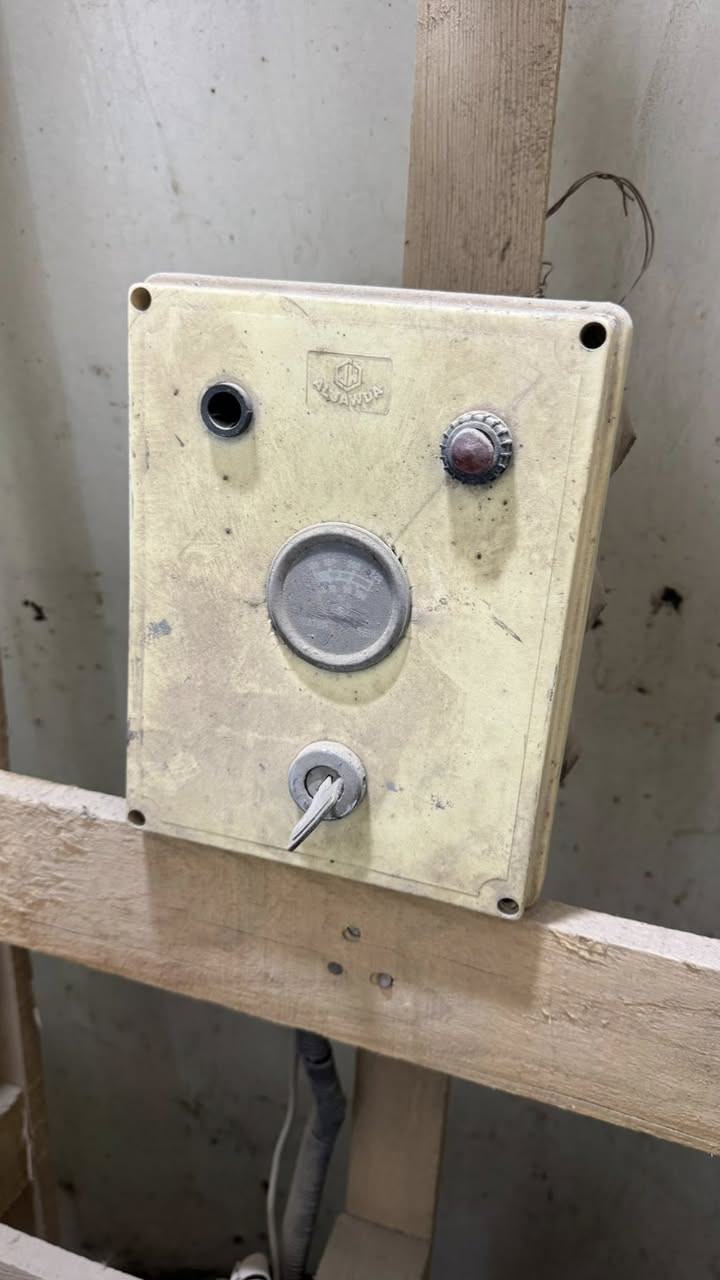 مولد كيه ١٢٠ انبير ٣٠k شغال نكره سلف لاتنقيص ولا تبخير  راديتر شبح كبير
مكان ديالى بعقوبه  سعر مليونين و٢٥٠وبي مجال ***********
