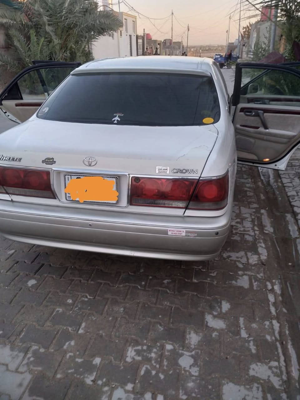 ملكه للبيع سياره اصوليه
سياره تبريد شغال حداديه جديده رقمه نجف مداور ثاني يوم  السياره 3دكم  موديل 2000 سنويه ل2034 سياره بأسمي اني شخصيا السياره  حلوه وجديده مال جناي يشهد عندي بناء واريد ابيع 
مكفوله من كص ونقل جثه واصوليات كامله 
السعر 150 وبيه مجال  الاتصال على رقم ***********  مكاني نجف
