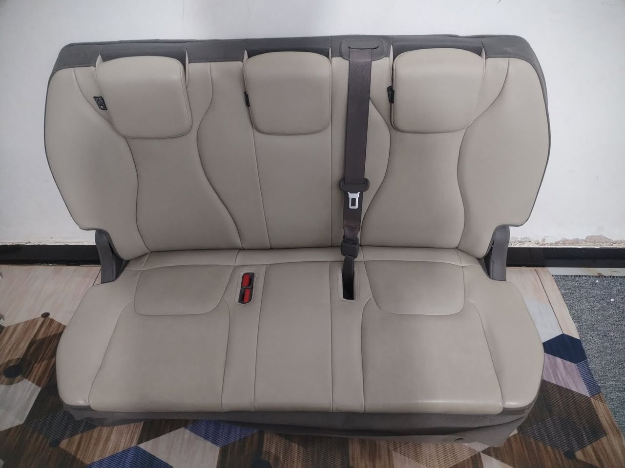 سلام عليكم كشن كياكرنفال ابوتچوه
٣مقاعدوكشن عدد٢العنوان الديوانيه قضاء الحمزه ماعندياي غراض كرنفال ***********
