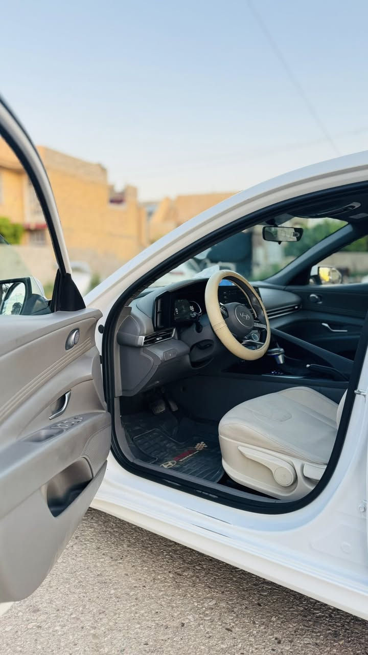 السلام عليكم
النتـرا 2024 كفـاله عامه من كـلشي من صبغ وبارد وضربه وتبديل كير محرك مكينه كله بوضع الشركه ماشيه ٣٩ الف سياره جديده ومناقصها اي شي فول مواصفات مكاني بغداد الراشديه
السعر178 وبيها شي بسيط
***********
