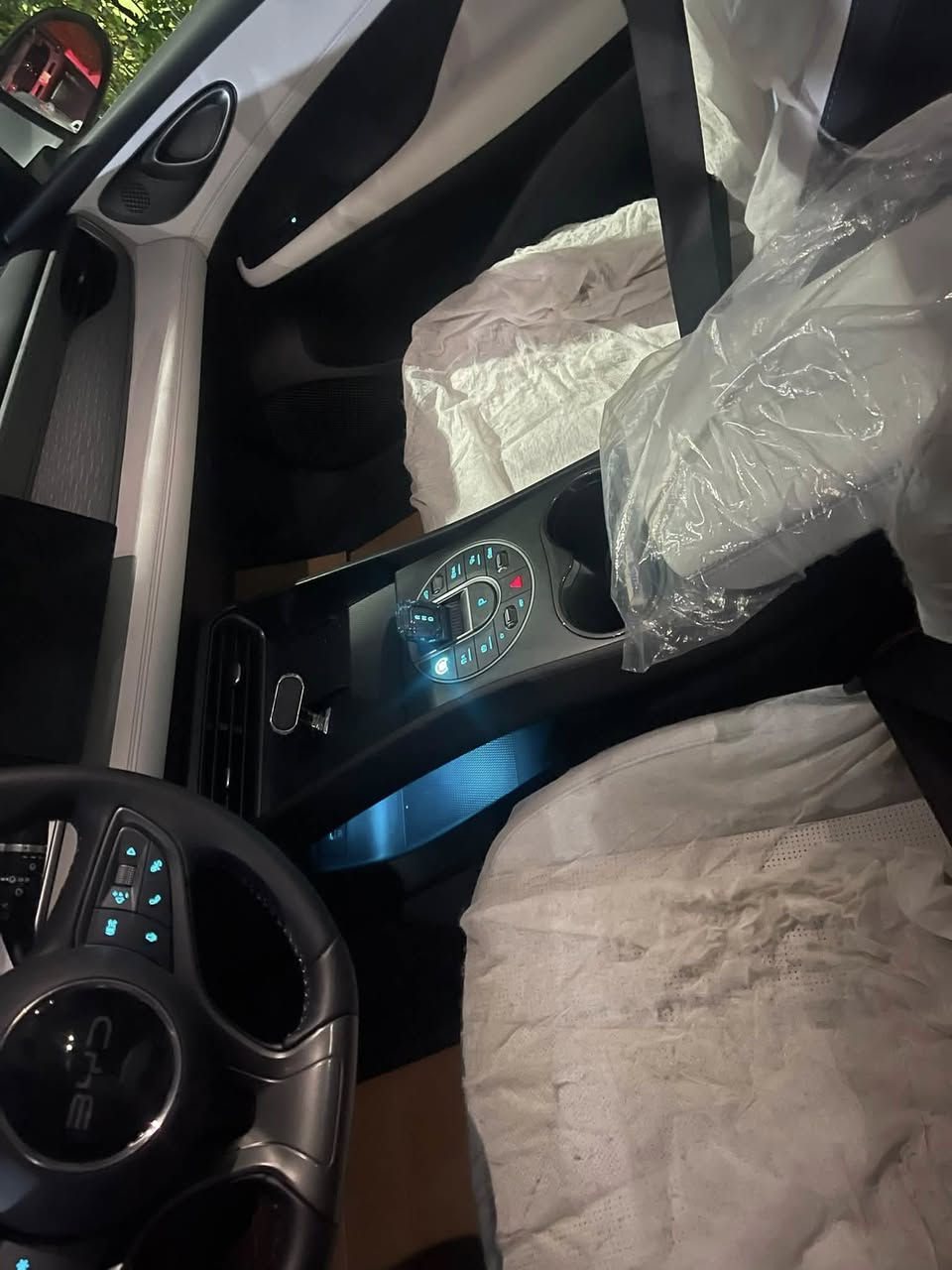 Byd sale05 هيجي نيه دعامي توزيك قه له م كاري هه يه زماره كاتيه ته نيا ٦ هه زار رويشتوه نرخي 125$ مجاليكي كه مي تيدايه ***********
