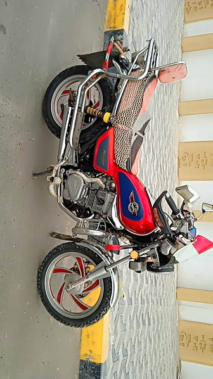 السلام عليكم دراجه تايموته نضيفه بمعنه الكلمه الموديل 2021 وراق صولي محرك ما مفتوح من الشركه شرط *********** رجان لحد يراسلني خاص ما جاوب رقم موجود ونتصل واني بل خدمه
