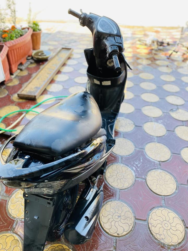 سلام عليكم درجه ماكس عدله البيع وراقه موجوده درجه بلاديه المكان الدوره ابودشير السعر 800وبيه مجال رقم ***********
